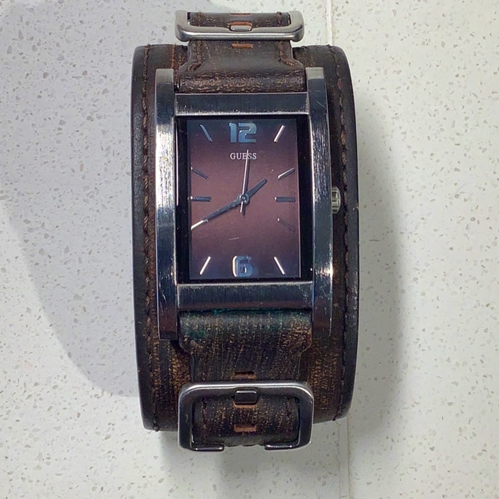 Men’s Guess Stainless Steel Watch/ Adjustable Sizes Leather Bracelet